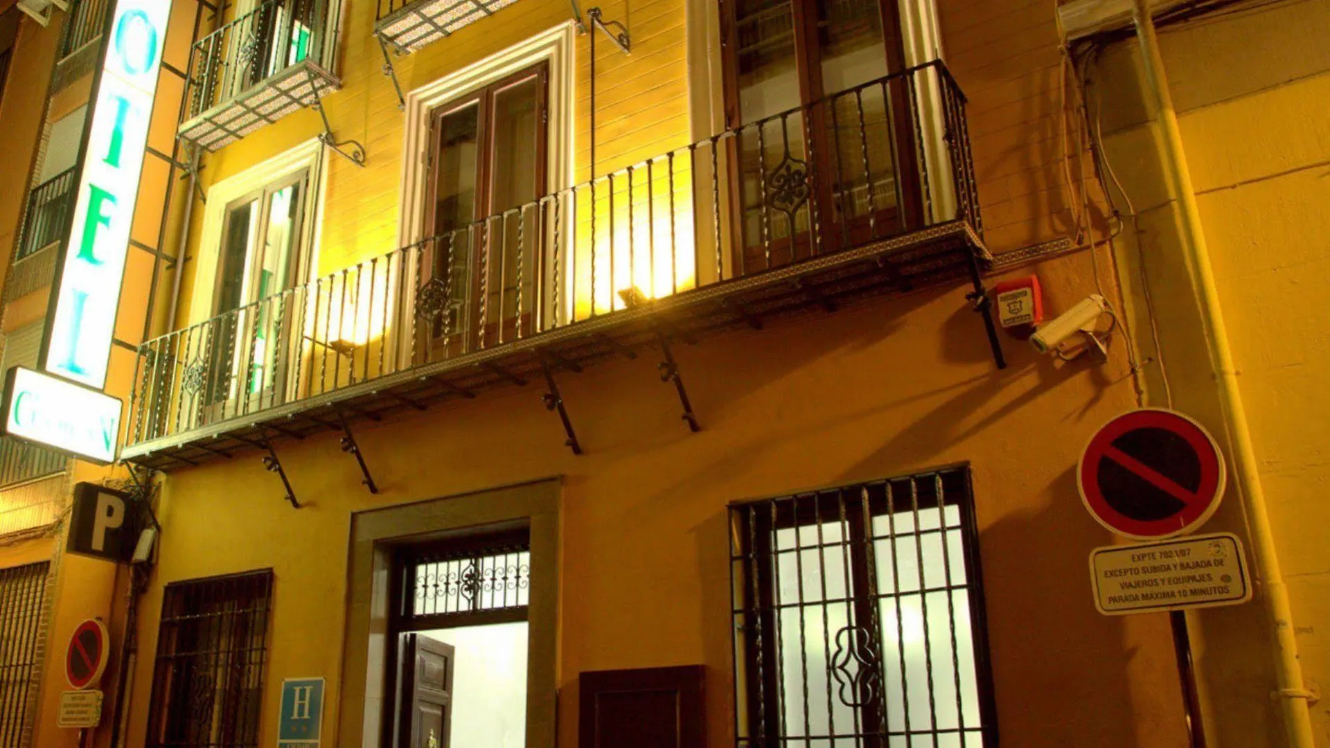 Hotel Cedran Granada 2*,