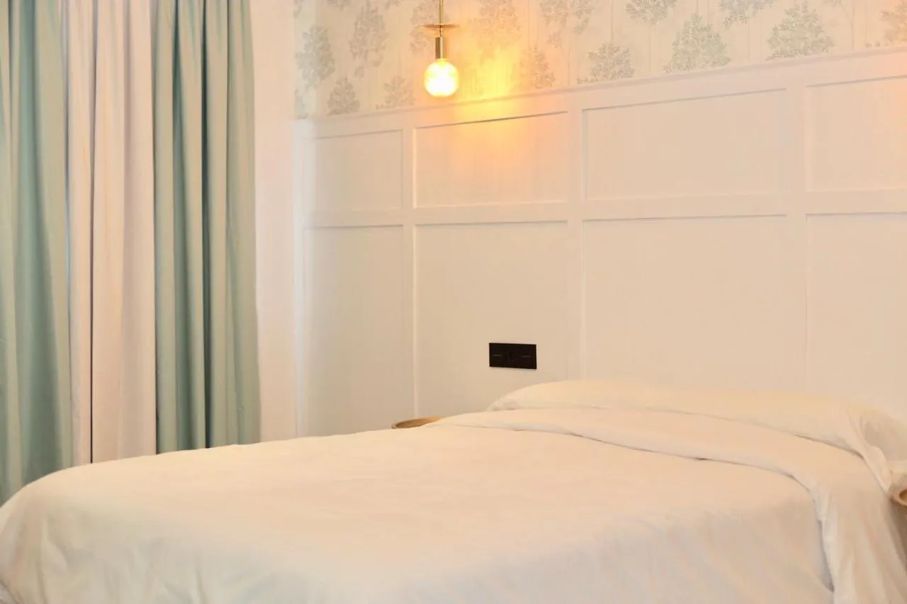 Hotel Cedran Granada 2*,  Spain